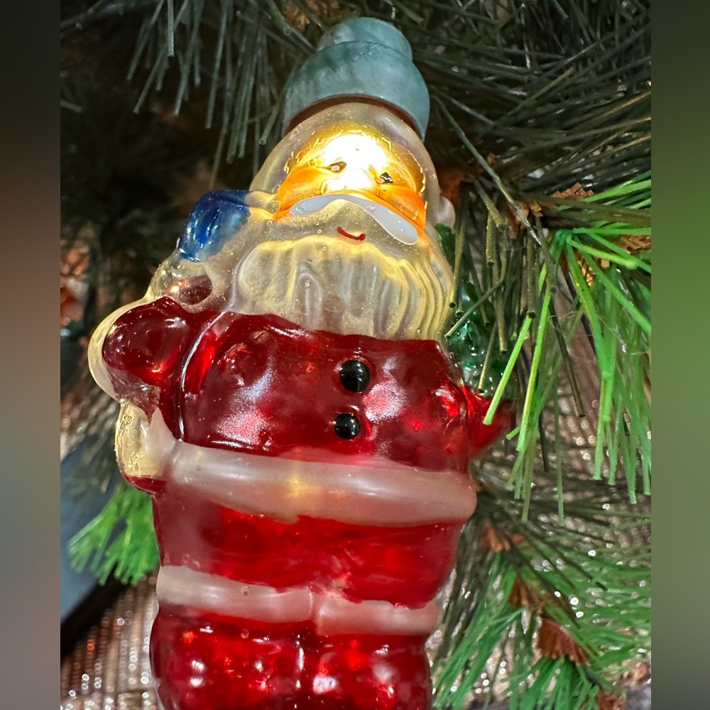 Old world santa Holly hat santa light covers, glass and slip over existing light